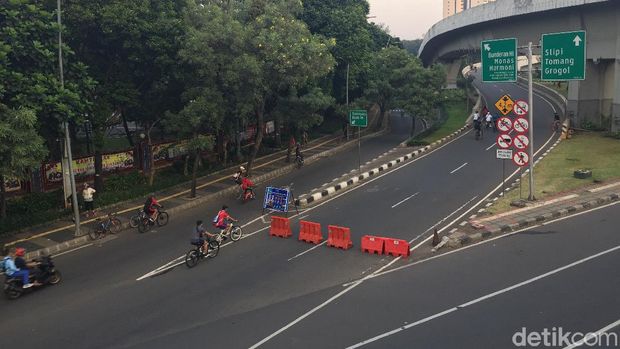 Suasana CFD di Simpang Susun Semanggi Minggu (21/6/2020)