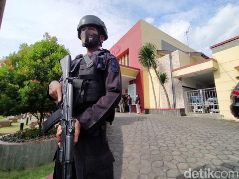 Suasana RSUD Karanganyar pascapenyerangan yang menyasar Wakapolres Karanganyar Kompol Busroni, Minggu (21/6/2020).