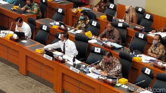 4 Menko Jokowi Dipanggil ke DPR Bahas Anggaran, Muhadjir Absen