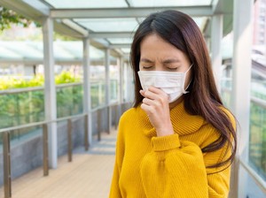 4 Etika Batuk dan Bersin yang Baik agar Terhindar Virus Corona