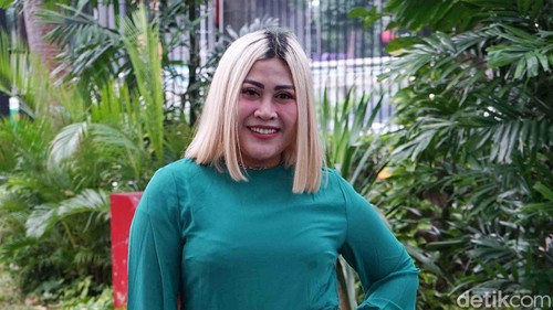 Boiyen saat ditemui di kawasan Trans TV.