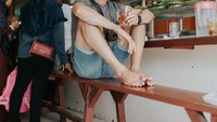 Kabar itu tercium setelah dirinya kedapatan mengunjungi rumah Ayu Ting Ting di malam hari hanya untuk memberikan kejutan ulang tahun. Foto: Instagram @didiriyadi_official