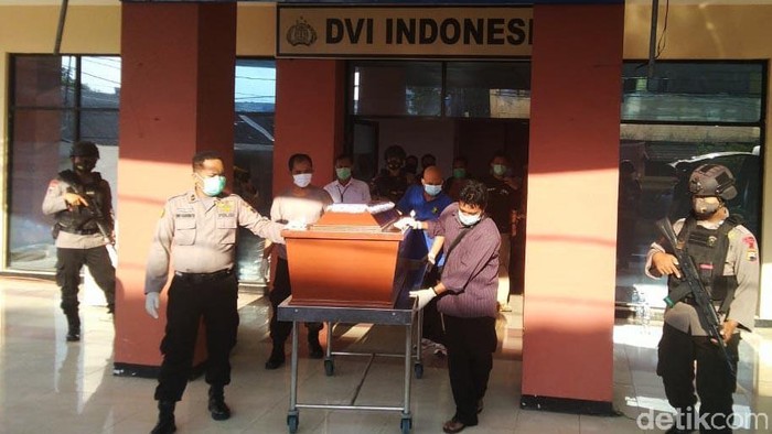 Jenazah pelaku penyerangan Wakapolres Karanganyar rencananya akan dimakamkan di Semarang. Rencana pemakaman itu diketahui sesuai dengan kesepakatan keluarga.