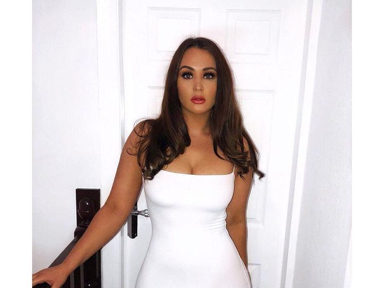 Potret Wanita Panggilan yang Lahirkan Anak dari Bintang Liga Inggris