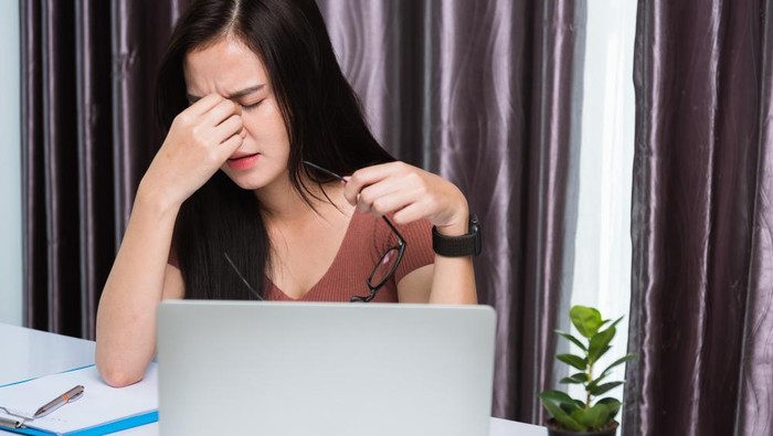 8 Cara Menjaga Kesehatan Mata Agar Tetap Sehat dan Jernih