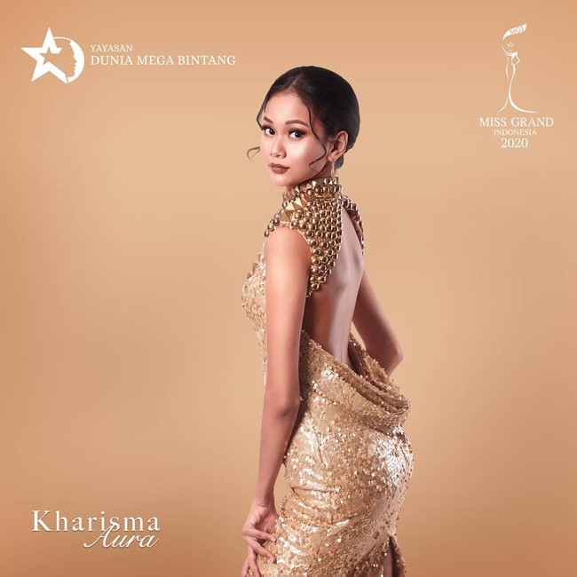 Kharisma Aura meraih gelar Miss Grand Indonesia 2020. Acara grand final tersebut diselenggarakan di Goodrich Suites, Artotel Portofolio, Jakarta. Di tengah pandemi, acara tersebut tidak bisa ditonton secara langsung, namun melalui Youtube MOP Channel.  Foto: dok. Instagram