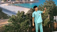 Episode pertama “It’s Okay to Not Be Okay” berhasil raih rating tertinggi saat tayang. Banyak orang penasaran dengan akting Kim Soo Hyun sebagai petugas kesehatan di klinik kesehatan jiwa. Foto: Instagram soohyun_k216/kimsoohyun_official_fan