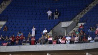 Namun wartawan di lapangan mengatakan mereka tidak melihat ada masalah bagi orang-orang yang mencoba masuk BOK.