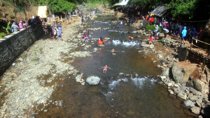 Tempat main air di Sumedang