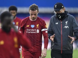 Si Merah punya 83 poin dari 30 laga, sementara City punya 60 poin dari 29 laga dan baru berlaga besok di kandang Burnley. Liverpool masih harus menunggu lagi untuk gelar juara liganya musim ini. Peter Powell/Pool via AP.