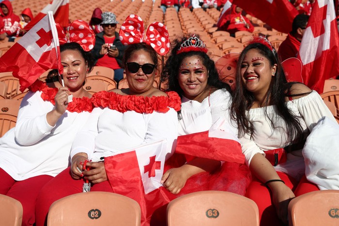 HAMILTON, NEW ZEALAND - OCTOBER 26: Tongan fans prepare for the match during the International Rugby League Test match between the Great Britain Lions and Mate Ma'a Tonga at FMG Stadium on October 26, 2019 in Hamilton, New Zealand. (Photo by Fiona Goodall/Getty Images)