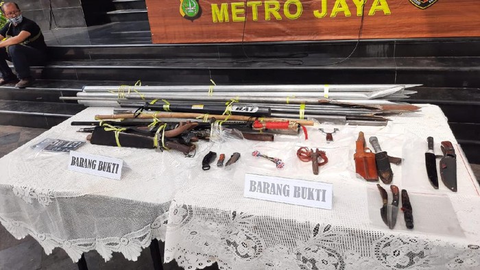 Polda Metro Amankan John Kei dkk Terkait Penembakan di Green Lake City