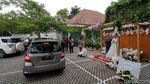 Nikahan Drive-Thru Ala Hotel di Cirebon