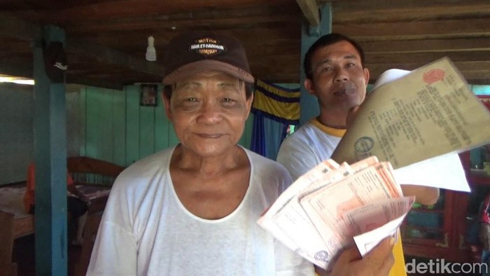 Raja (63) pria yang diduga menjual Pulau Malamber, Sulbar (Abdy Febriady/detikcom)