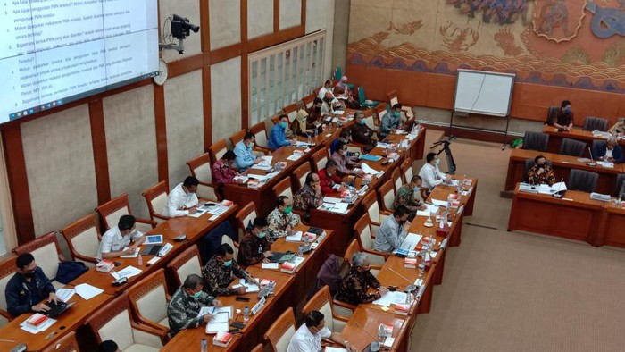 RDP Komisi VI DPR dengan BUMN