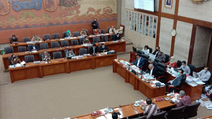 RDP Komisi VI DPR dengan BUMN