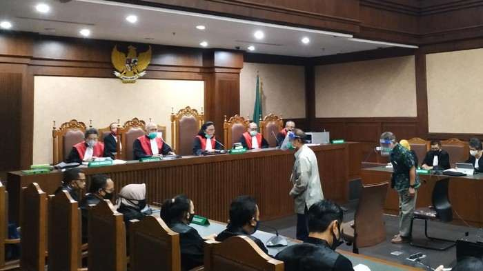 Sidang putusan Raden Priyono dan Djoko Harsono, dn PN Tipikor Jakarta Pusat, Senin (22/6/2020).