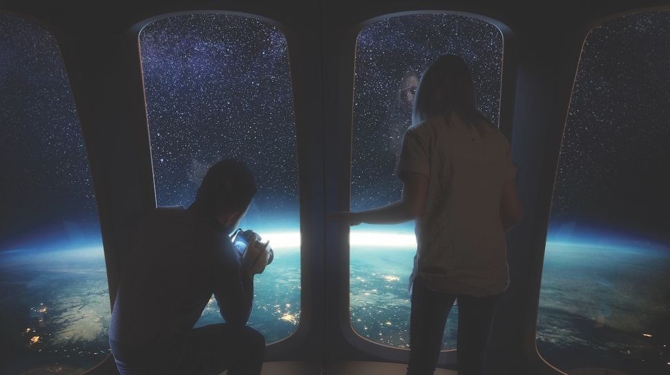 Wisata antariksa memang masih belum terwujud, akan tetapi pilihan alat transportasi menuju ruang hampa kini mulai bertambah dengan kehadiran Spaceship Neptune dari Space Perspective.