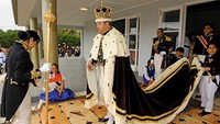 Raja George Tuppou V memimpin dan mengatasi bidang sosial dan kemasyarakatan di sana. (AFP)