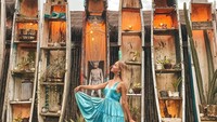 Kekasihnya menyebut kalau mereka melaju dengan kecepatan sekitar 80 km/jam, pun begitu Anastasia juga berkendara menggunakan helm. Foto: dok. Instagram @nastyatropi