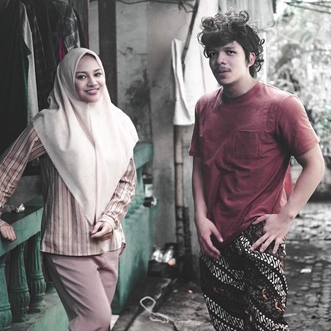 Atta Halilintar juga mengaku sudah pernah menghitung perkiraan budget pernikahan dirinya dengan Aurel Hermansyah. Jika rencana keduanya untuk mengundang seluruh masyarakat dan subscribernya benar-benar dilakukan, maka kurang lebih Atta Halilintar dan Aurel Hermansyah harus mengeluarkan budget sekitar Rp 25 M. Foto: Instagram @aurelie.hermansyah