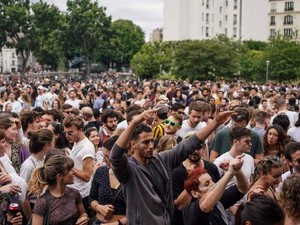 Ribuan Orang Ikuti Festival Musik di Prancis, Abaikan Aturan Lockdown