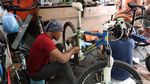 Demam Gowes Bikin Pedagang Sepeda di Bandung Banjir Rezeki
