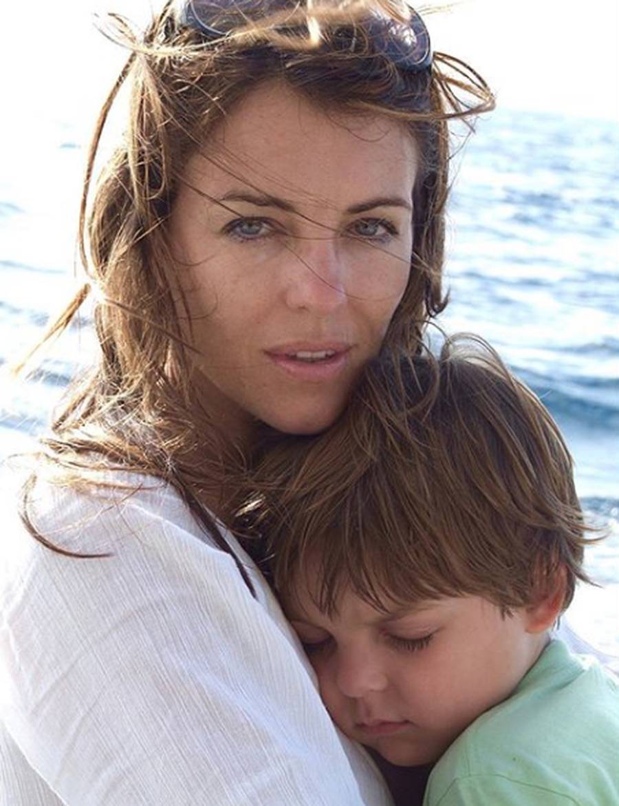 Perjalanan Cinta Liz Hurley dan Steve Bing, Miliarder yang ...