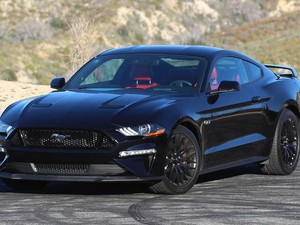 Mau Dijual Rp 4 M, Segini Pajak Mobil Mustang Milik Sule