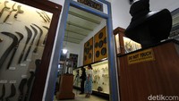 Museum tertua di Indonesia ini didirikan oleh Kanjeng Raden Adipati Sosrodiningrat IV pada 18 Oktober 1890.