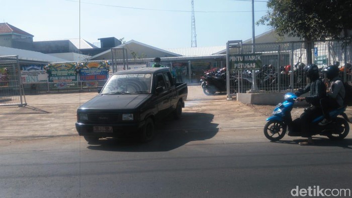 RS Darurat COVID-19 Lamongan telah merawat 40 pasien Corona. Puluhan pasien ini merupakan pindahan dari ruang isolasi lama di RSUD dr Soegiri Lamongan.