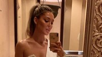 Samantha adalah salah satu WAGS Burnley yang menjadi favorit penggemarnya. Foto: Instagram