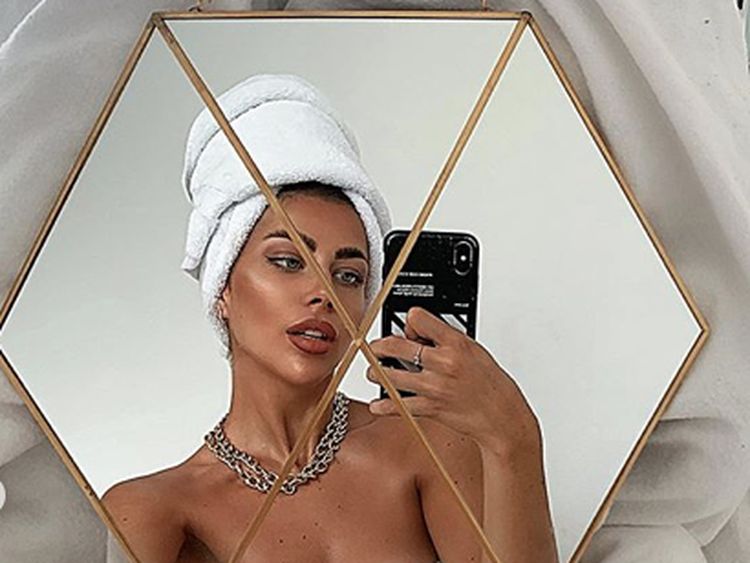 Dibantai Man City 5-0, Burnley Tak Kalah untuk Urusan WAGS