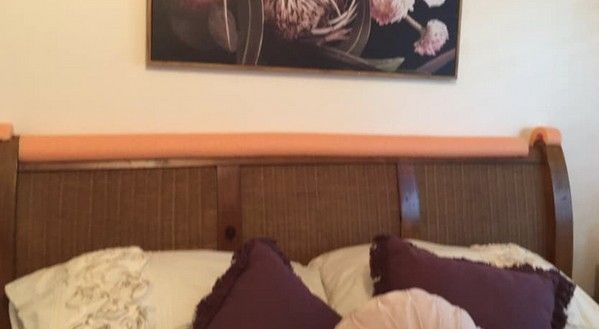 Ibu berbagi tips seks unik bercinta tanpa ketahuan anak.