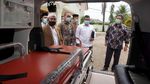 Toyota Sumbang Ambulans untuk Pesantren