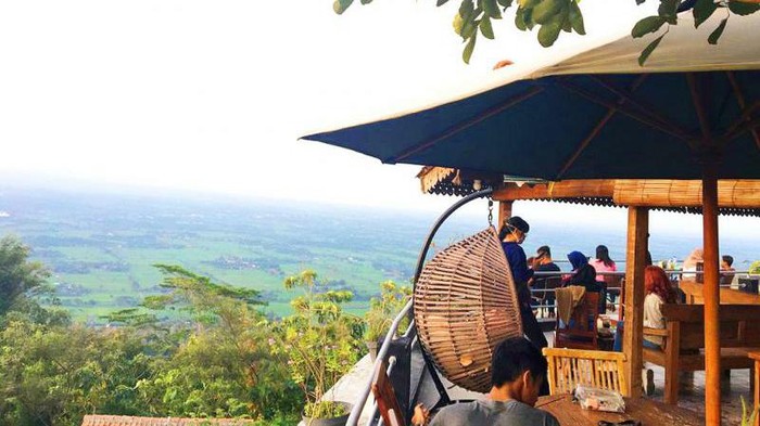 Kedai kopi di Yogyakarta.