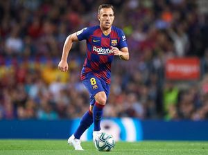 Tiba di Turin, Arthur Segera Jalani Tes Medis di Juventus