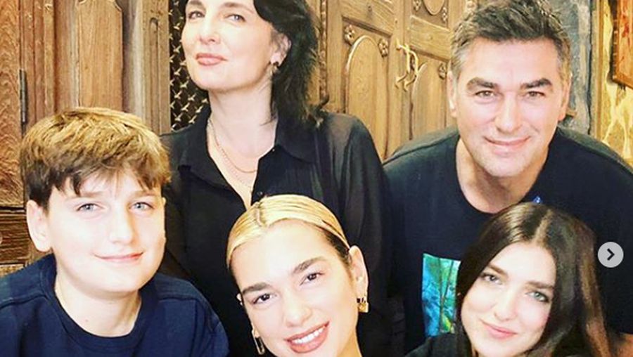 Awas Pelakor! Dukagjin Lipa, Ayah Dua Lipa yang Bikin Salfok