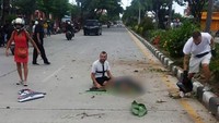 Sang kekasih, Victor Maydanovich mengungkapkan detik-detik Anastasia Tropitsel meregang nyawa di hadapannya. Ia kehilangan kendali atas motor sport sebelum dia akhirnya bertabrakan dengan trotoar jalan. Menurut Victor, Anastasia sudah mahir mengendarai sepeda motor. Foto: Istimewa