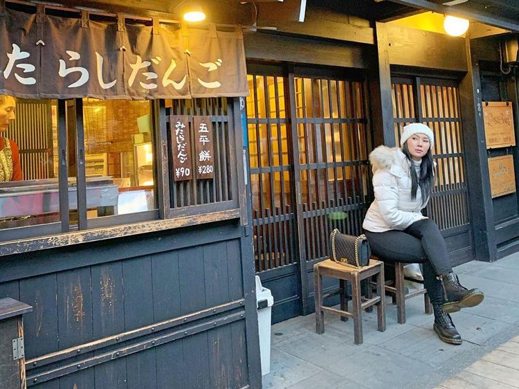 Ini 10 Momen Makan Kalina Ocktaranny yang Kembali Melajang