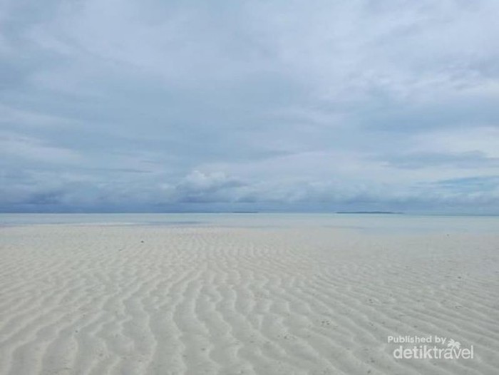 Kepulauan Ayau dan insonem