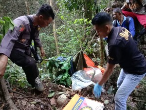Polisi Tes DNA Kerangka Manusia Bawa Arloji-Dompet Wanita di Sulsel