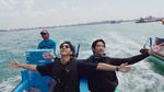 Mengintip Keseruan Lee Seung Gi dan Jasper Liu Keliling Indonesia