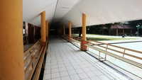 Namun, dimasa Pandemi COVID-19, Asrama Haji Embarkasi Bekasi, terlihat kosong dan sepi dari jamaah, Rabu (24/6).
