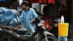 Potret Tempat Cuci Tangan Berjejer di Kawasan Terminal Pulogadung