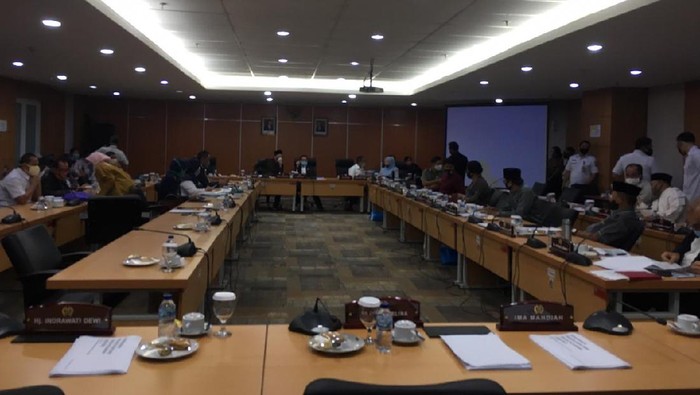 DPRD DKI Jakarta Panggil Disdik Soal PPDB