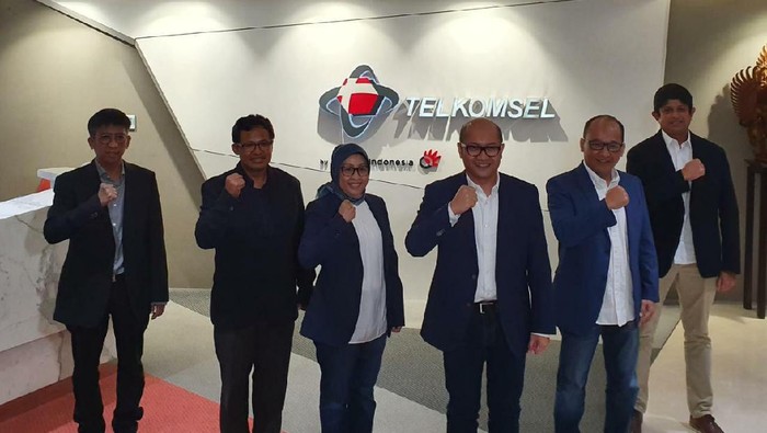 Beredar foto susunan direksi terbaru Telkomsel.