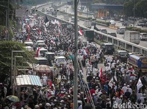 PA 212 Usut Kabar Massa Demo Bakar Bendera PDIP