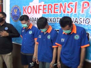 Edarkan Ganja Pakai Bungkus Kopi, Mahasiswa-Tenaga Honorer di Kaltim Ditangkap