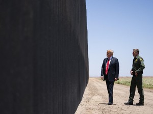 Trump Sebut Tembok Perbatasan AS Setop Semuanya Termasuk Corona